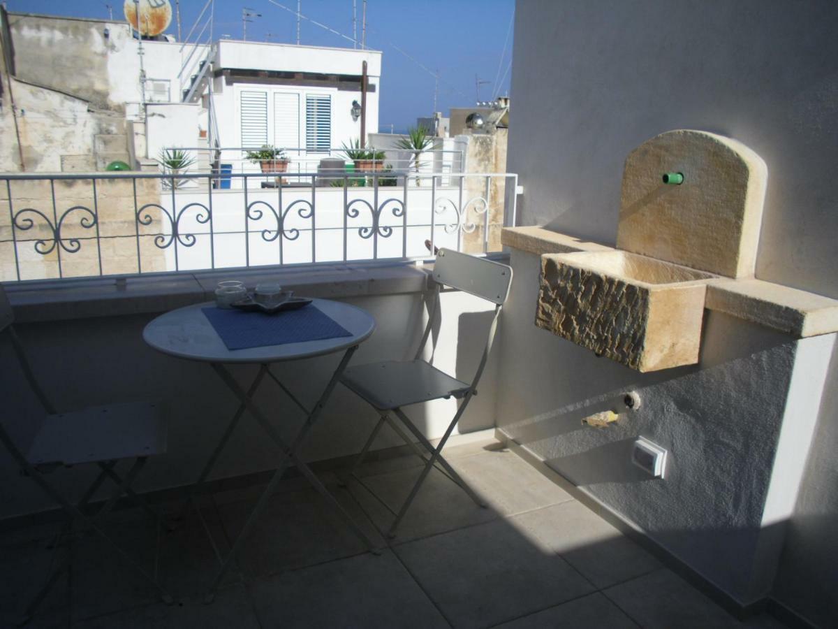 Romi' Hotel Polignano a Mare Bagian luar foto