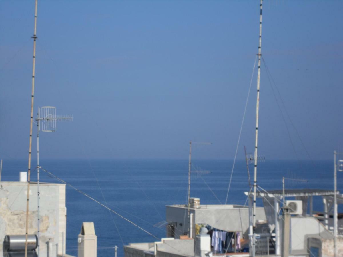 Romi' Hotel Polignano a Mare Bagian luar foto